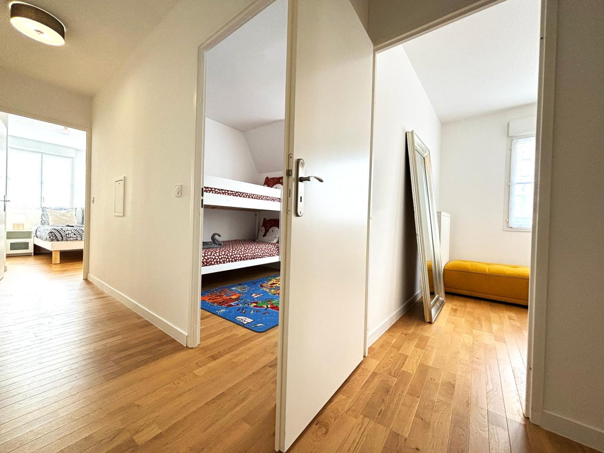 L Eiffel Disney 5Min Paris 35Min Parking Terrasse Serris Exterior foto